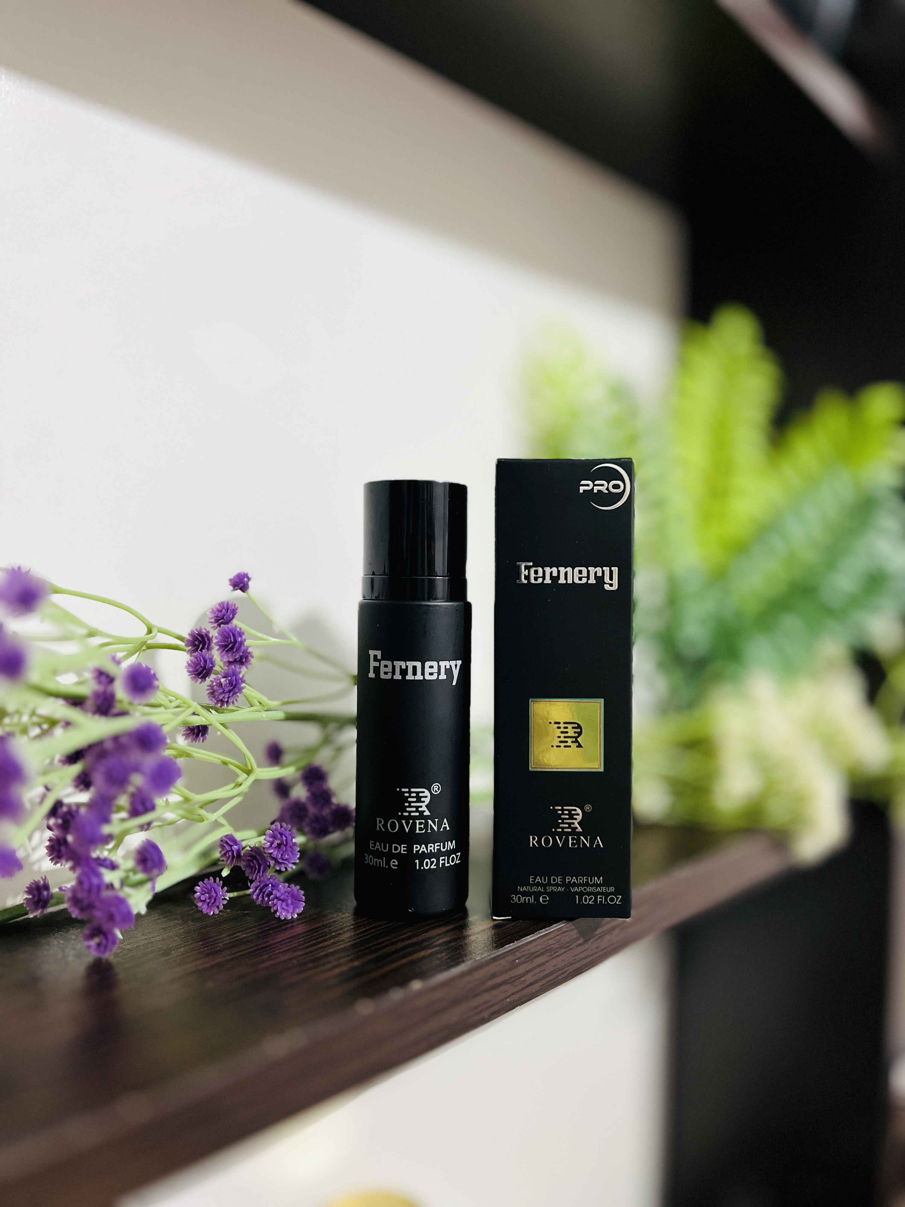 فراری بلک روونا 30 میل